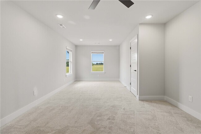 Building Photo - 1830 Momi St