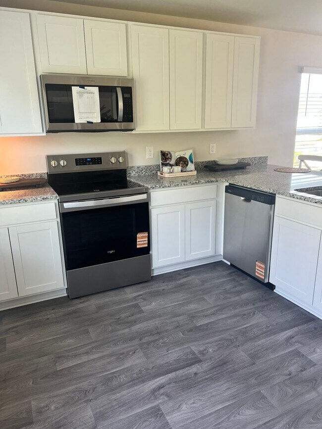 Building Photo - Modern Living in Sandpiper Place – Myrtle ...
