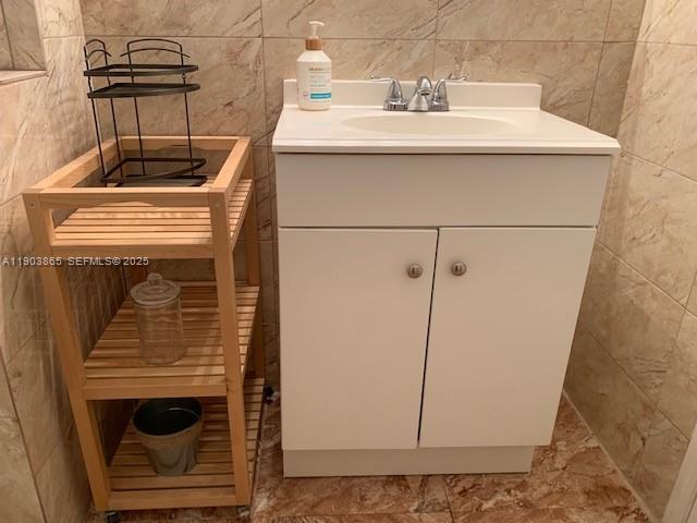 Building Photo - 2426 SE 17th St