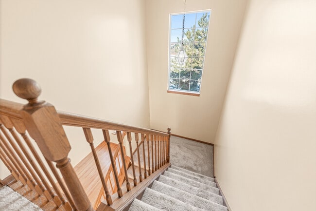 Building Photo - 511 Pheasant Trail