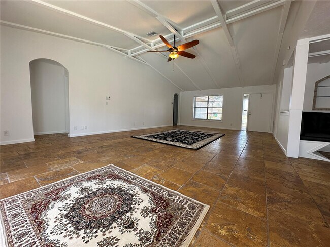 Building Photo - 364 NW 107th Terrace