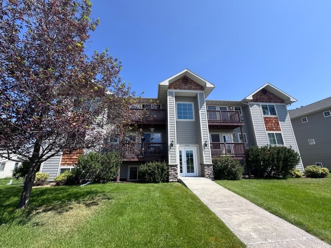 Primary Photo - 3505D Fallon Dr