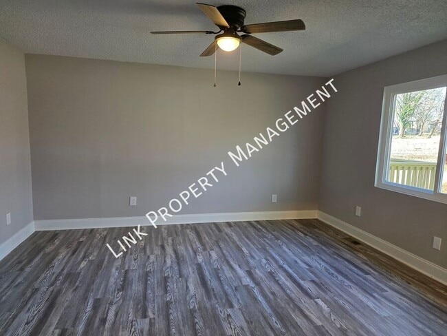 Building Photo - 6108 Ramsey Rd