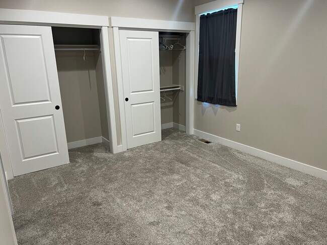 Building Photo - 5428 Dolomite Cir