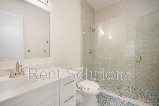 Building Photo - 13612 N 22nd St