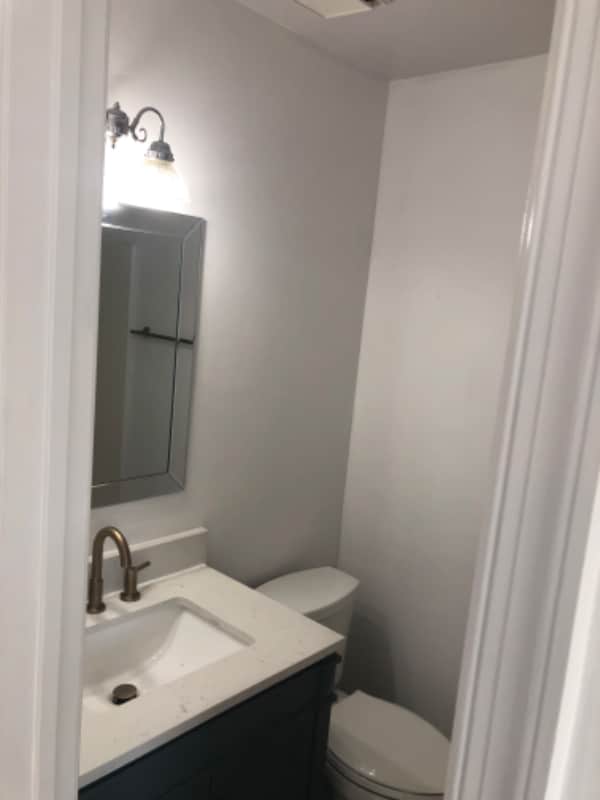 Building Photo - 461 San Roman Dr