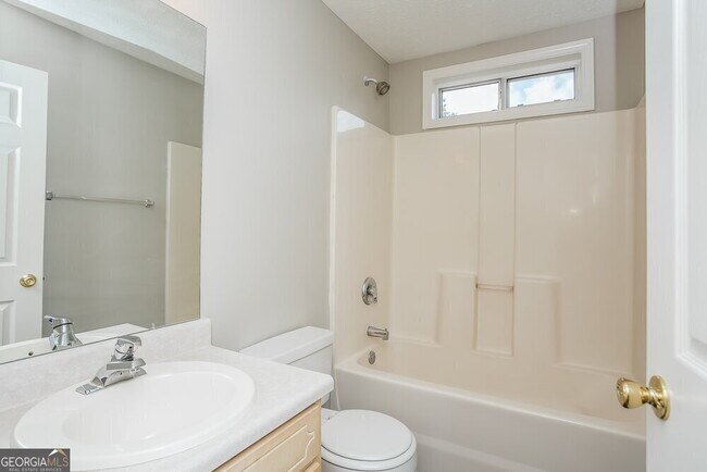 Building Photo - 717 Kaylors Mdw