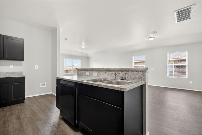 Building Photo - 11744 NW 99th Ter