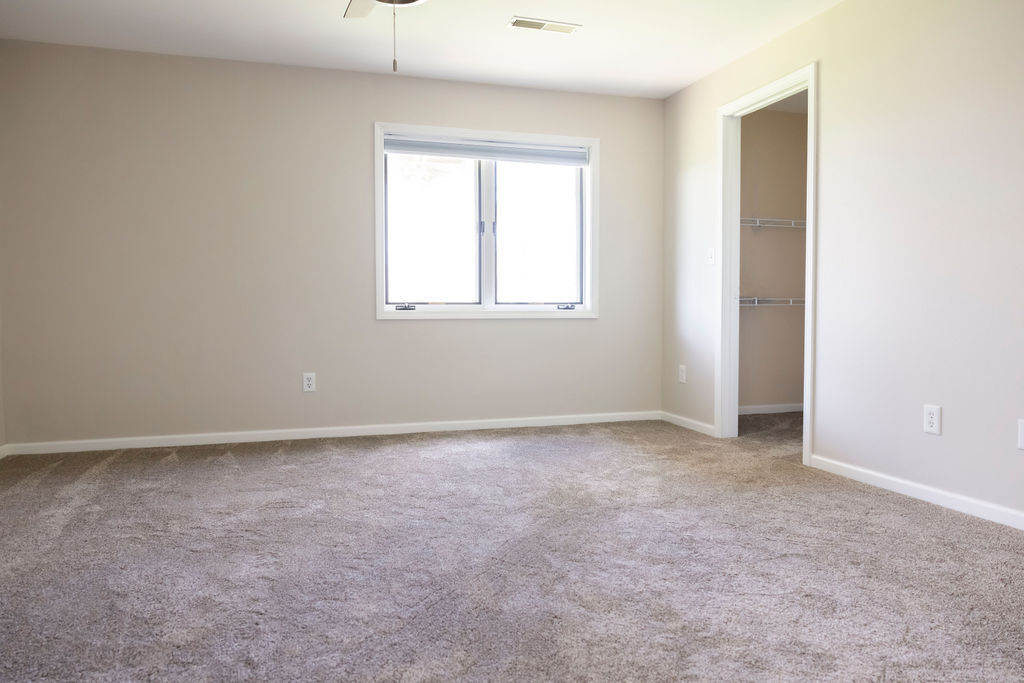 Building Photo - 984 22nd Ave