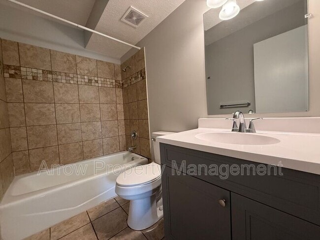 Building Photo - 4541 Tranquility Dr