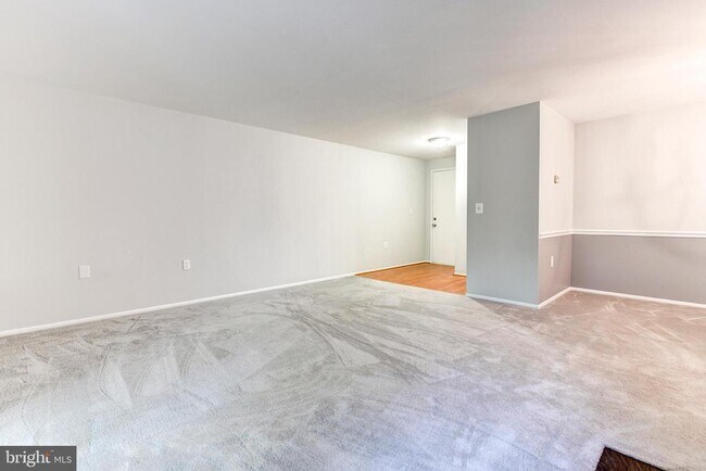 Building Photo - 18110 Chalet Dr