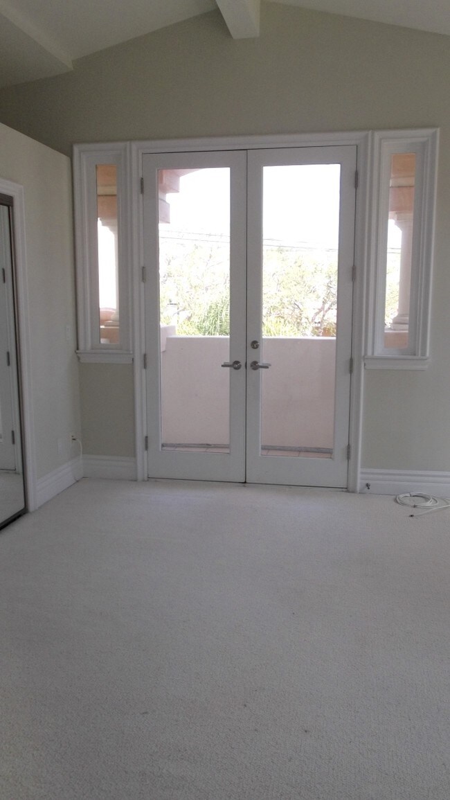 Building Photo - 1842 10th St