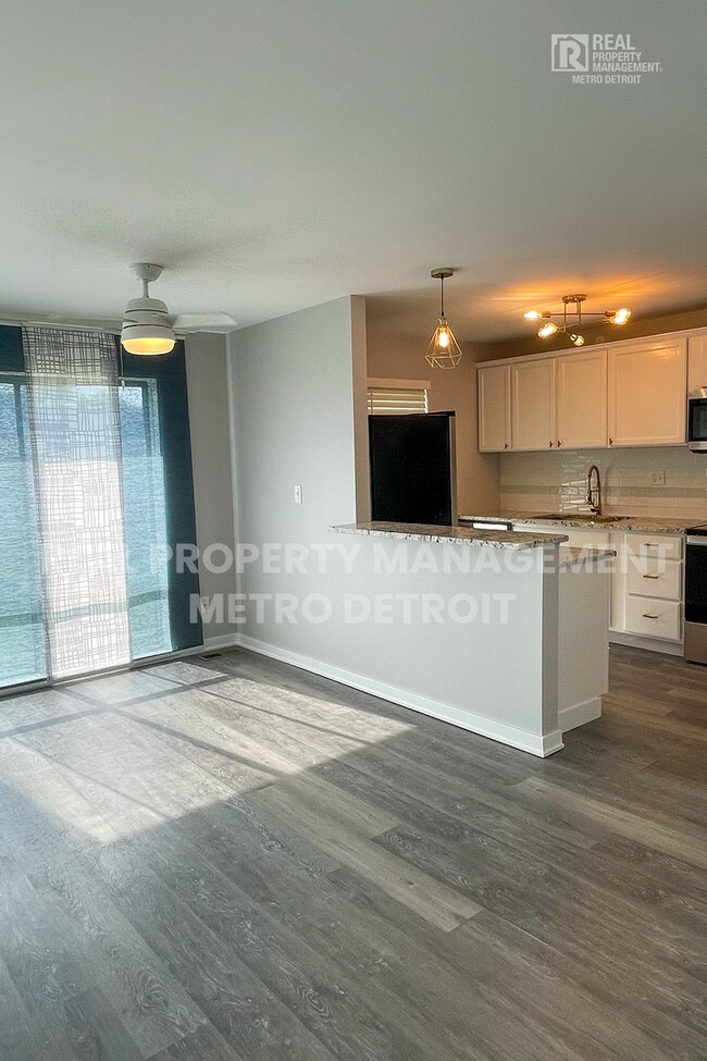 Building Photo - SPRING INTO A NEW HOME