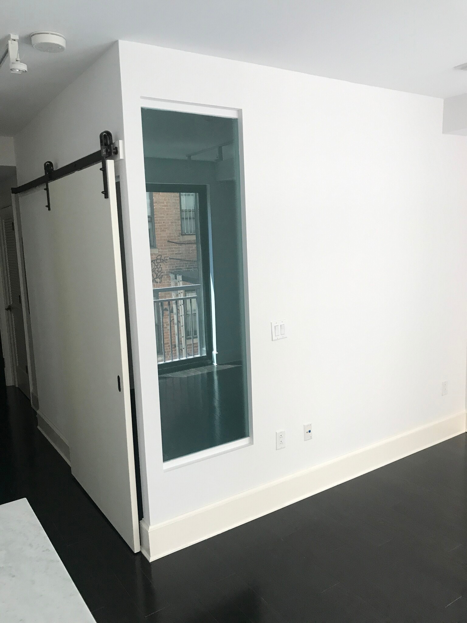 Building Photo - 1011 M St NW