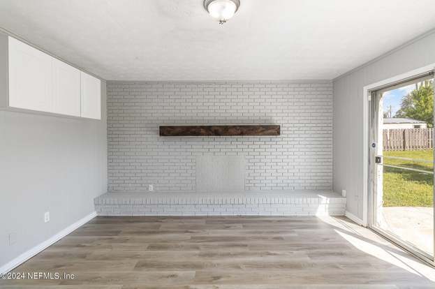 Building Photo - 2867 Holly Bay Rd