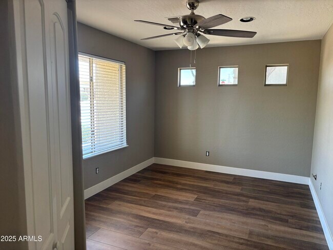 Building Photo - 17553 W Polaris Dr