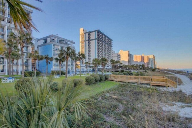 Building Photo - 2300 N Ocean Blvd