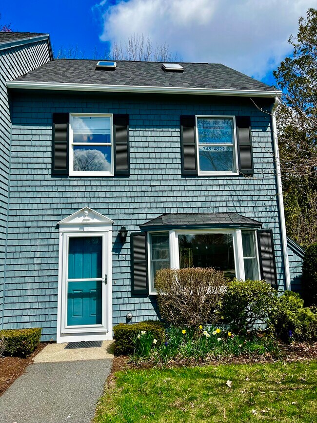 Building Photo - 75 Baldwin Dr