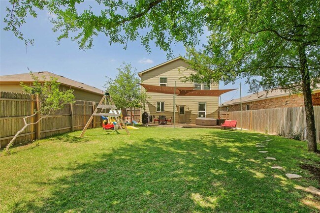 Building Photo - 9505 Southwick Dr