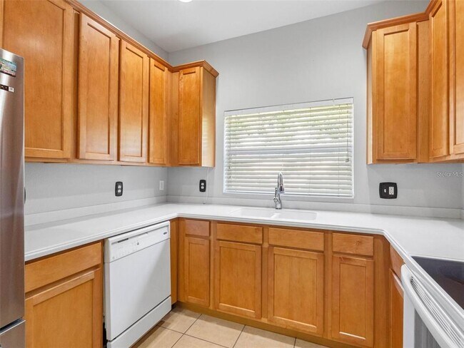Building Photo - 12820 Belvedere Song Way