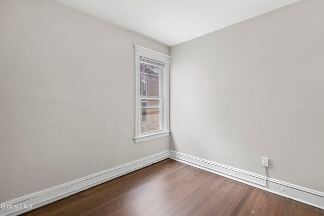 Building Photo - 216 Delaware Ave