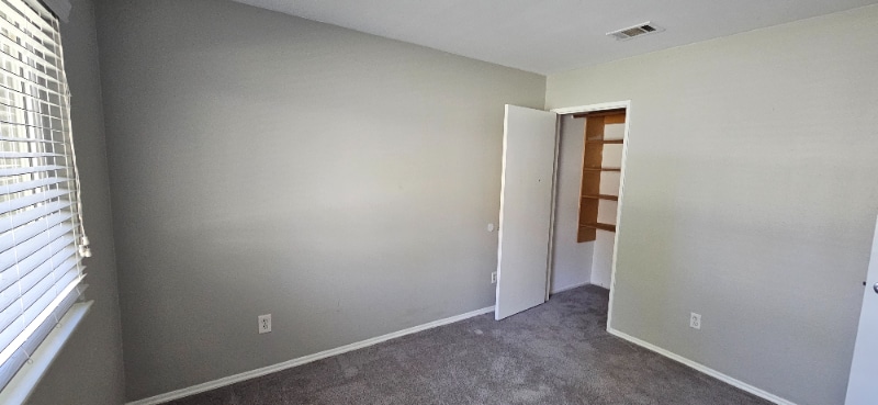 Building Photo - 14886 Reedley St