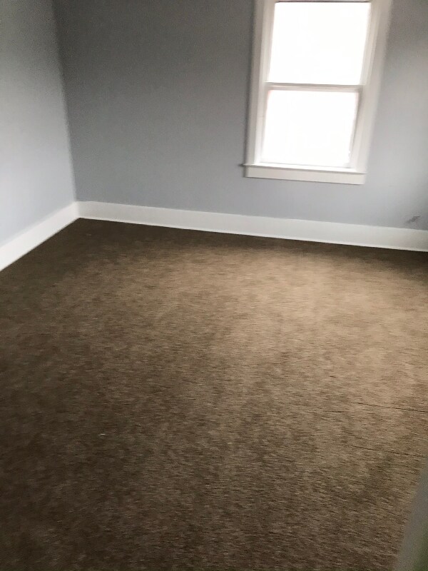 Building Photo - 626 Cemetery Ave