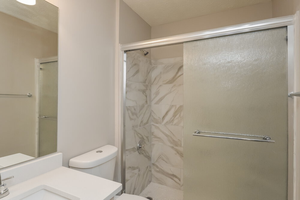 Building Photo - 204 Adam Cir