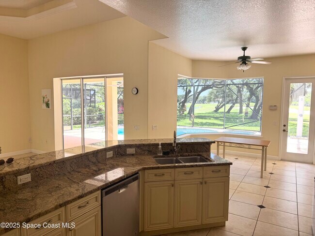Building Photo - 808 Aquarina Blvd