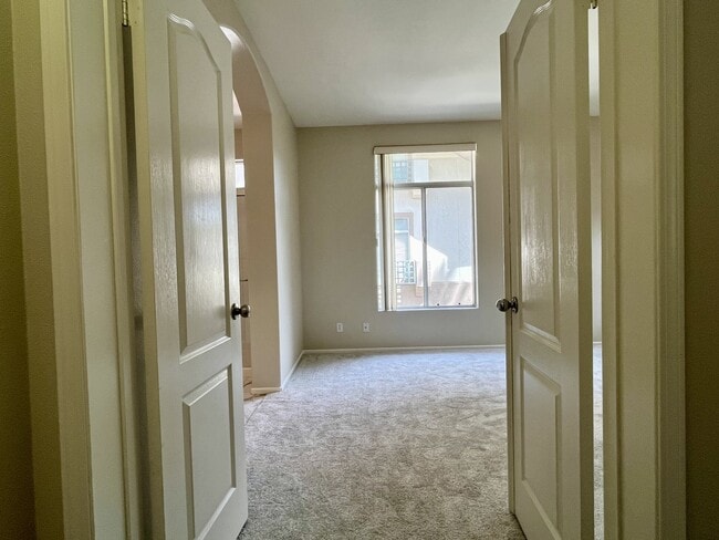 Building Photo - 12604 Carmel Country Rd