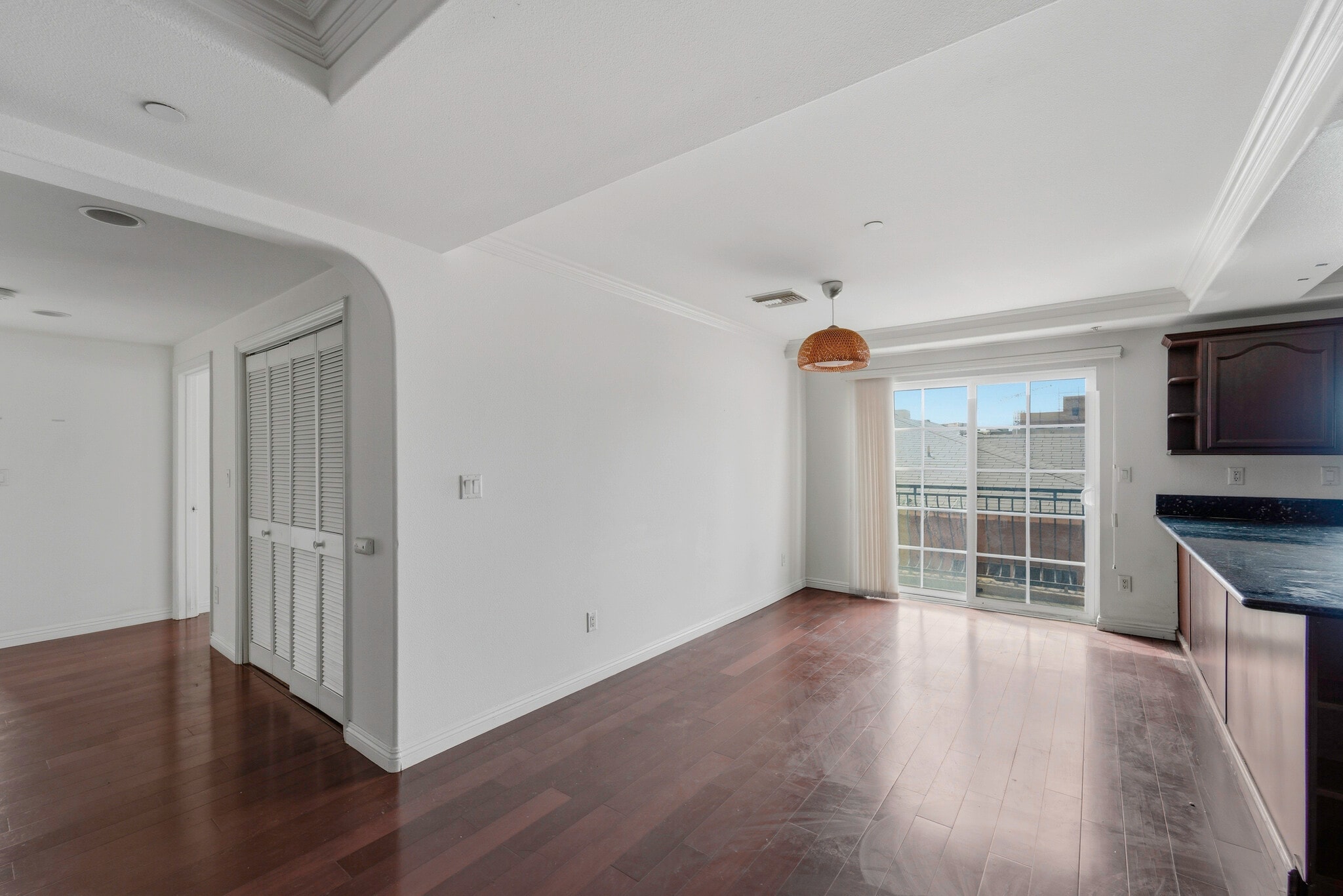 Building Photo - 700 S Ardmore Ave