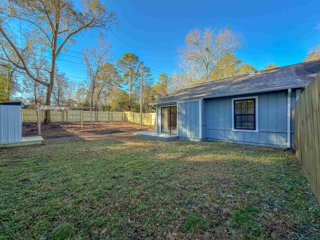 Building Photo - 1801 Meriadoc Rd