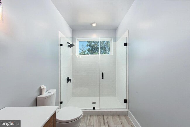 Building Photo - 3542 Warder St NW