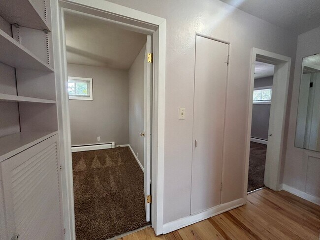 Building Photo - $0 DEPOSIT OPTION. 2 BEDROOM 1 BATH, XERISCAPED YARD CLOSE TO BELMAR, O'KANE PARK AND ST ANTHONY'S!