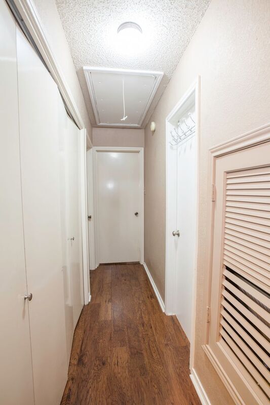 Building Photo - 2902 Post Oak Dr