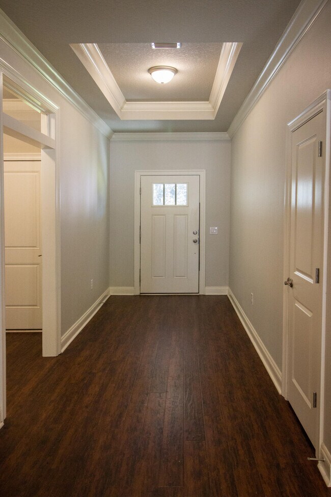 Building Photo - 8174 Miranda St