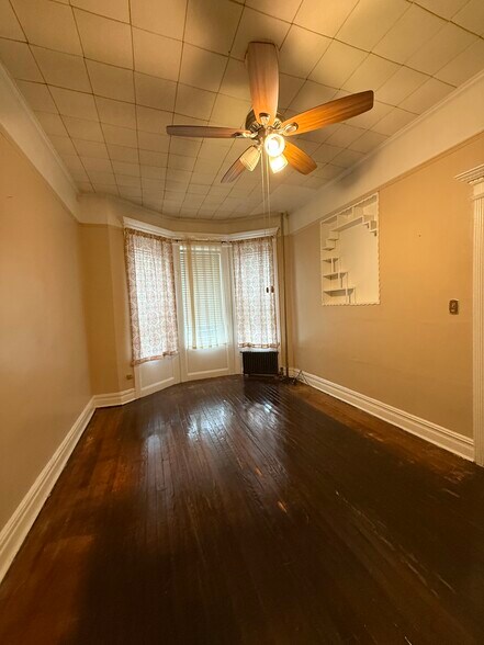 Bedroom #1 - 650 54th St