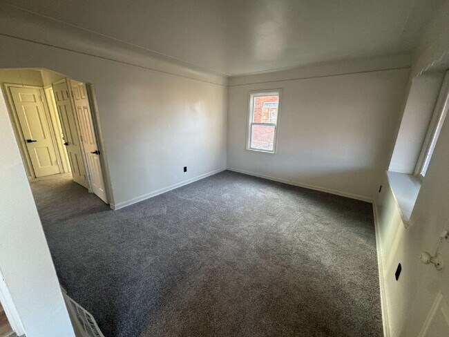 Building Photo - Modern Comfort in a 3BR Rental Home