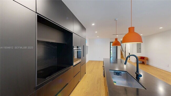 Building Photo - 353 NW 50th St