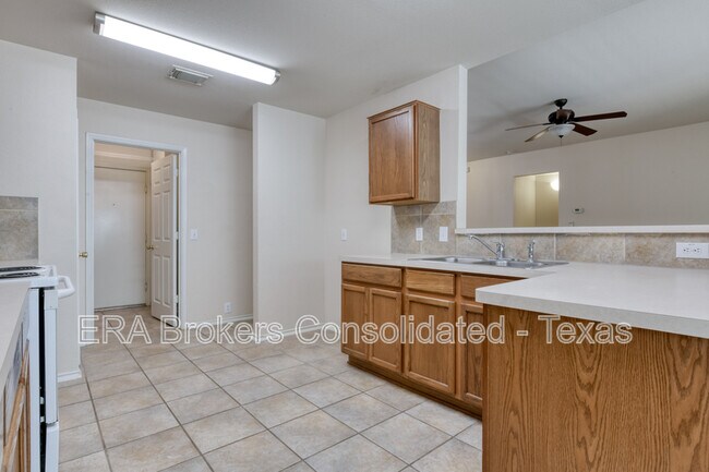 Building Photo - 1644 Cloudy Brook