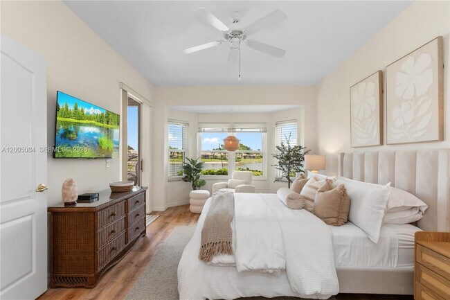 Building Photo - 1896 Crestview Way