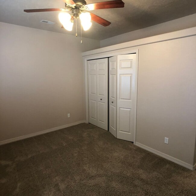 Building Photo - City of Grand Junction 2 Bedroom townhouse