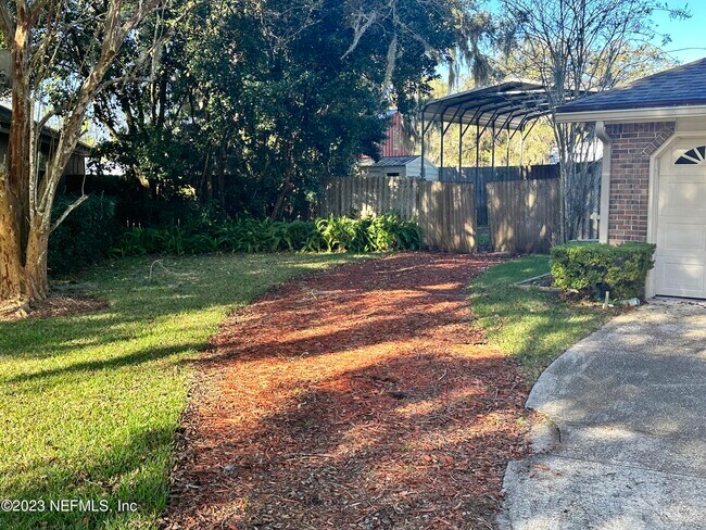 Building Photo - 4345 Gran Meadows Ln S