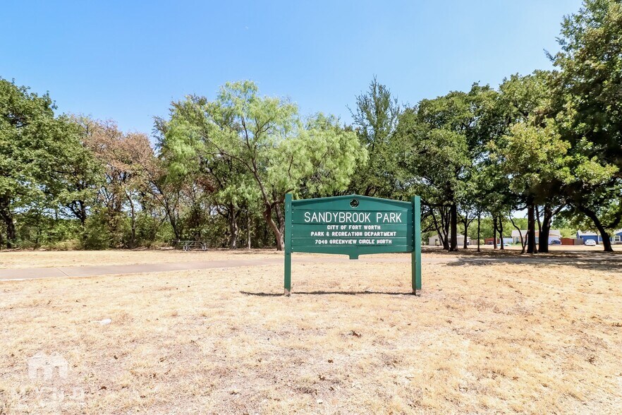 Building Photo - 6928 Glade Oaks Dr