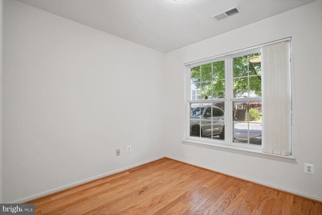 Building Photo - 4172 Zinnia Ln