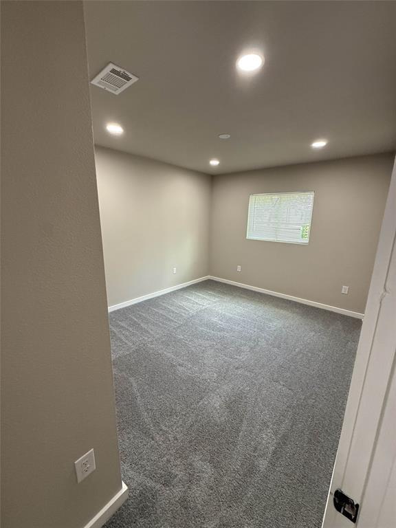 Building Photo - 7207 E Meadow Bend Dr