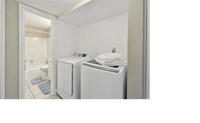 Building Photo - 144 Scandia Cir