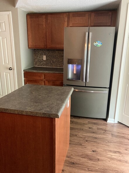 Stainless Steel Appliances - Walkers Ridge