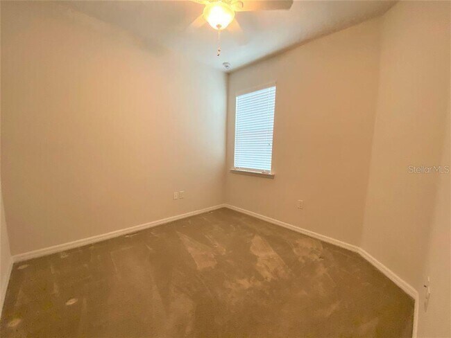 Building Photo - 7886 Moonstone Dr