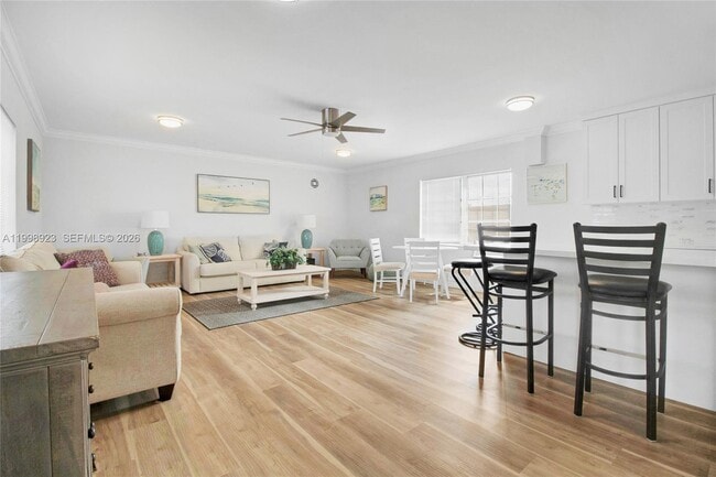 Building Photo - 2230 NE 56th Pl